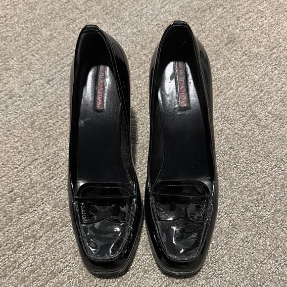 Prada Women's Black Loafers - Picture 1 of 7